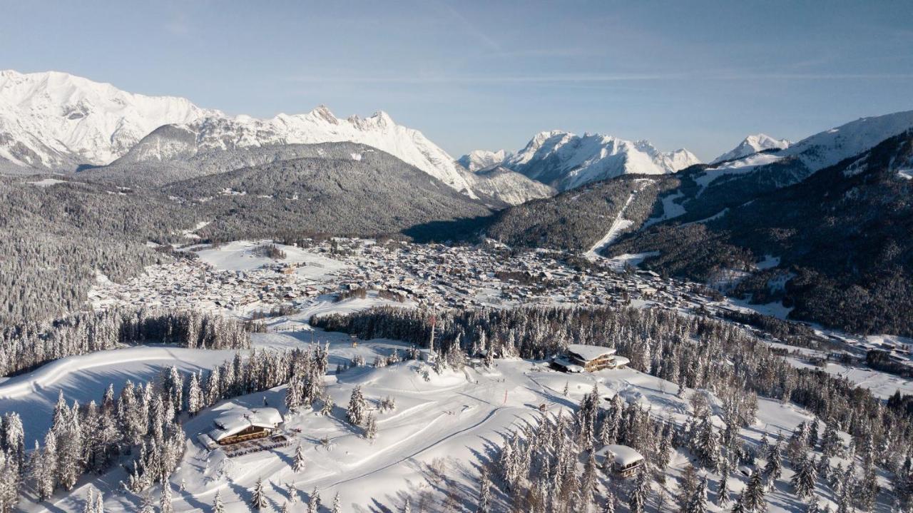 Hotel Seespitz Superior - Adults Only Зеефелд в Тирол Екстериор снимка
